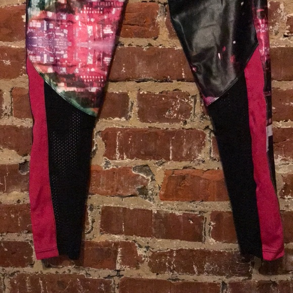 Track & Field City Lights Leggings - Picture 6 of 8